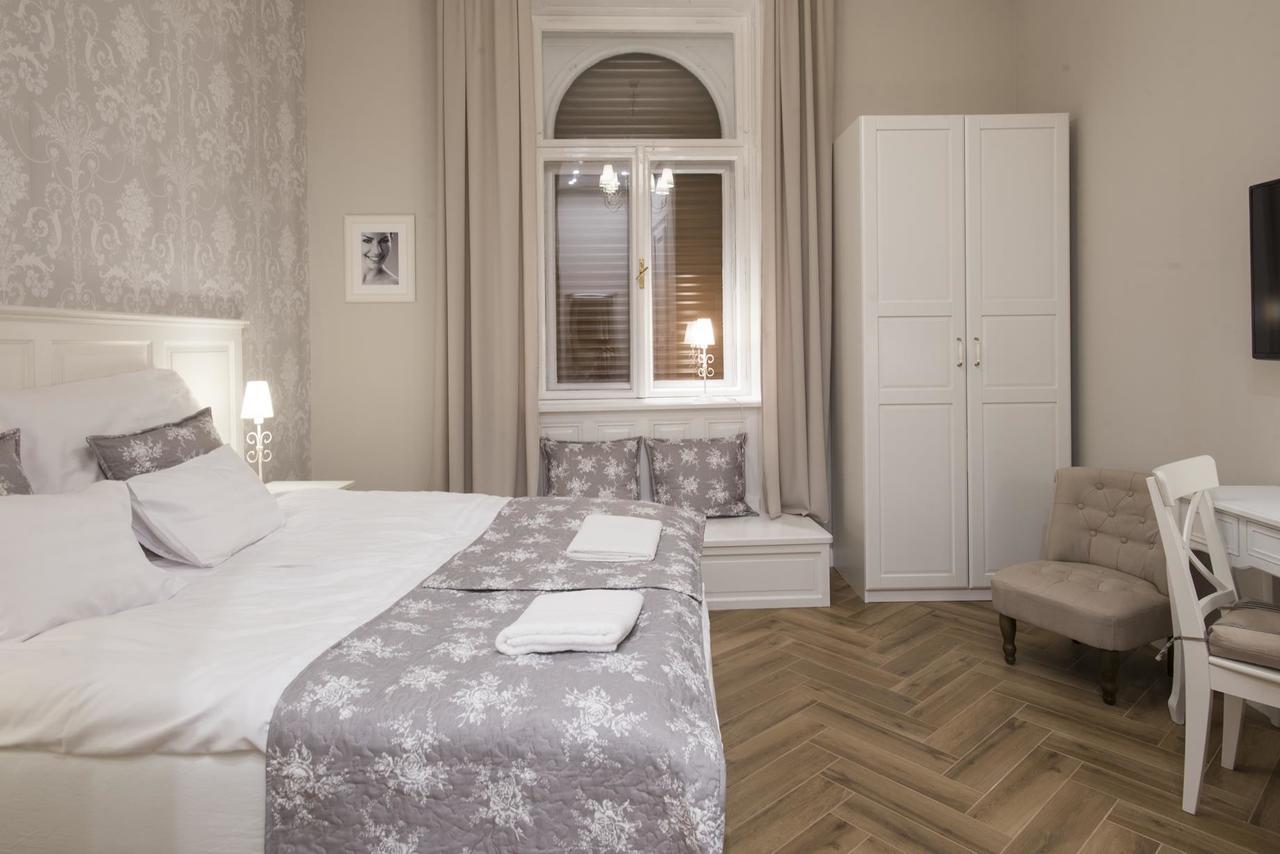 Serenity Boutique بودابست المظهر الخارجي الصورة